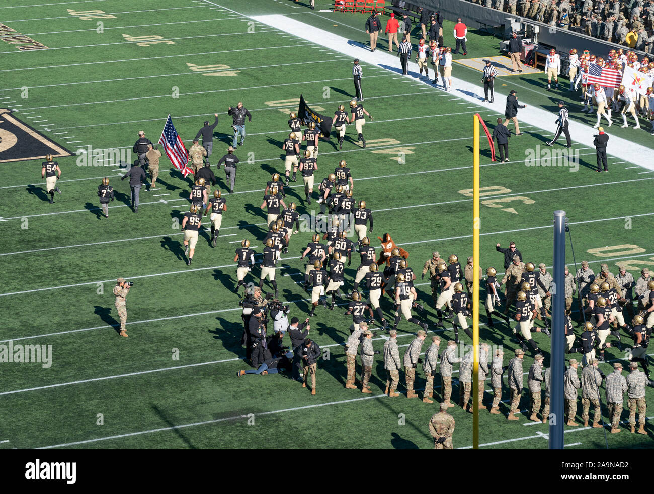 Army west point black knights football hi-res stock photography and ...