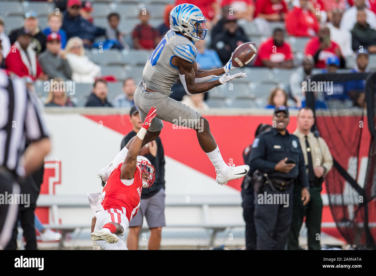 Houston, TX, USA. 16th Nov, 2019. Memphis Tigers wide receiver Damonte
