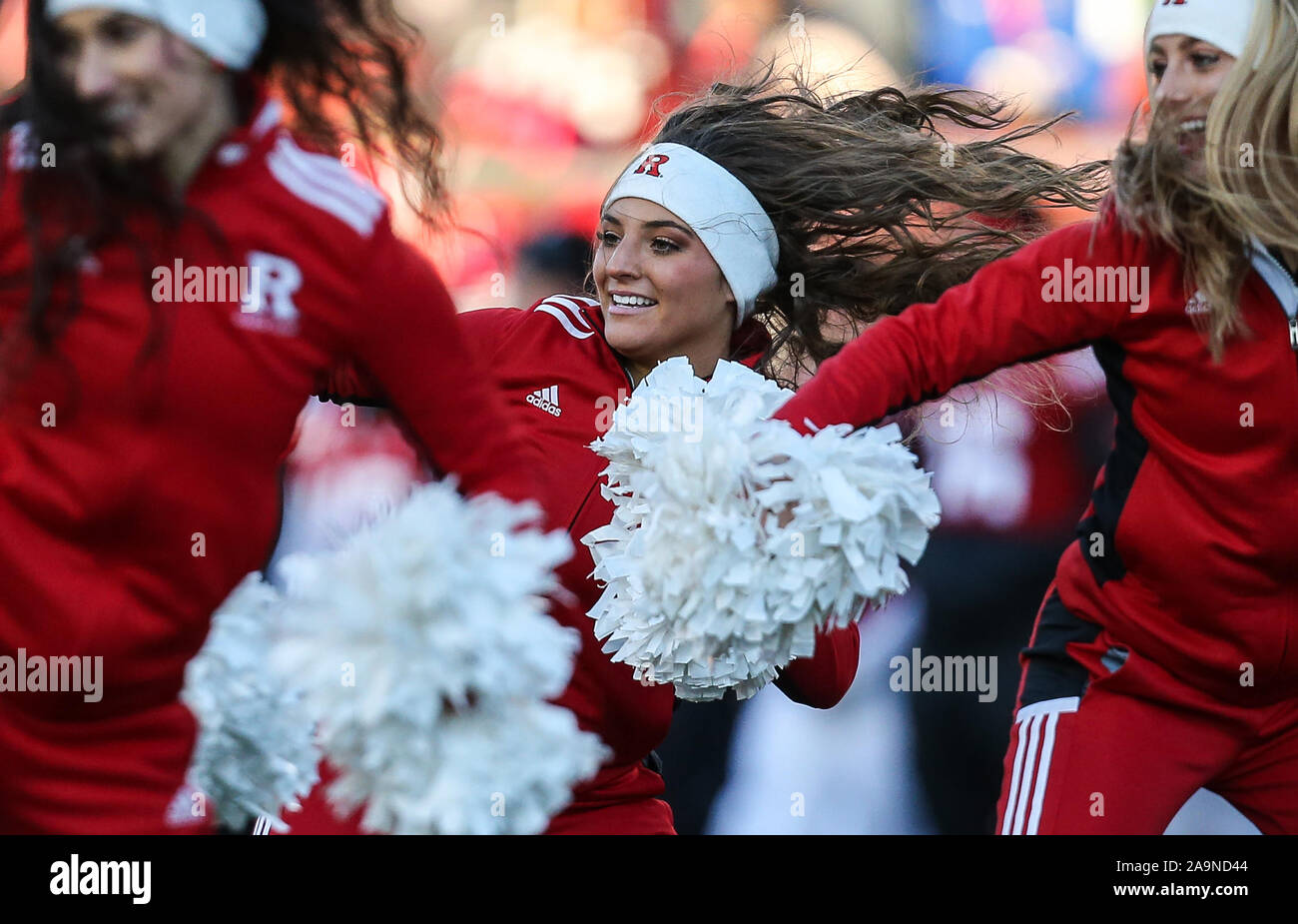 Cheerleaders on the Football Playground Forming Flower Editorial Image -  Image of cheerful, cheerleader: 129081360