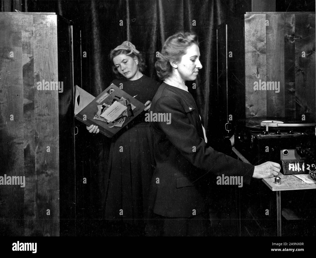U.S.I.S. Recording Playback Room, Finland ca. 1948-1954 Stock Photo
