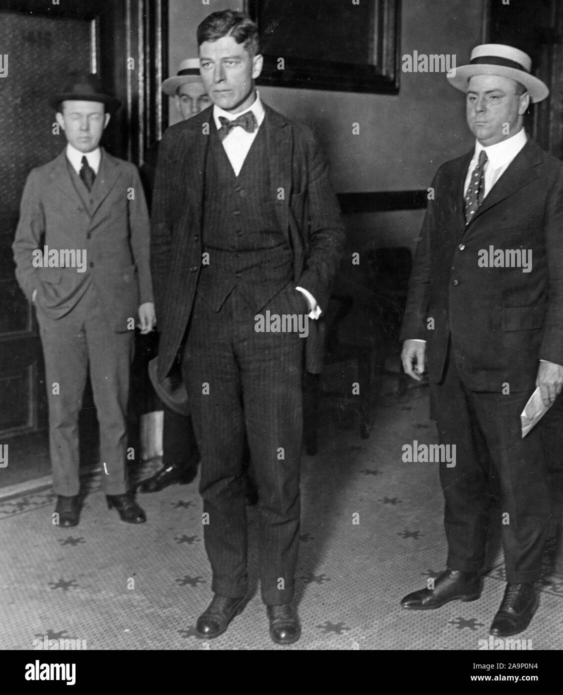 1918 - Arrest of Alien Enemies in U.S.A. - Jeremiah O'Leary in Federal custody. Jeremiah O'Leary tracked by the Federal authorities in a country wide search was brought to New York June 18, 1918. Photo shows him being taken to the Federal Building after his arrival in the city Stock Photo