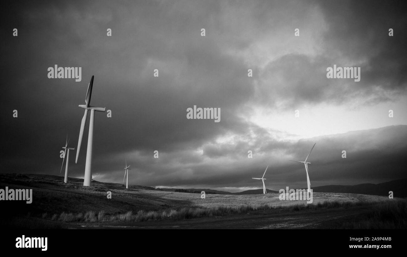 English wind turbine Black and White Stock Photos & Images - Alamy