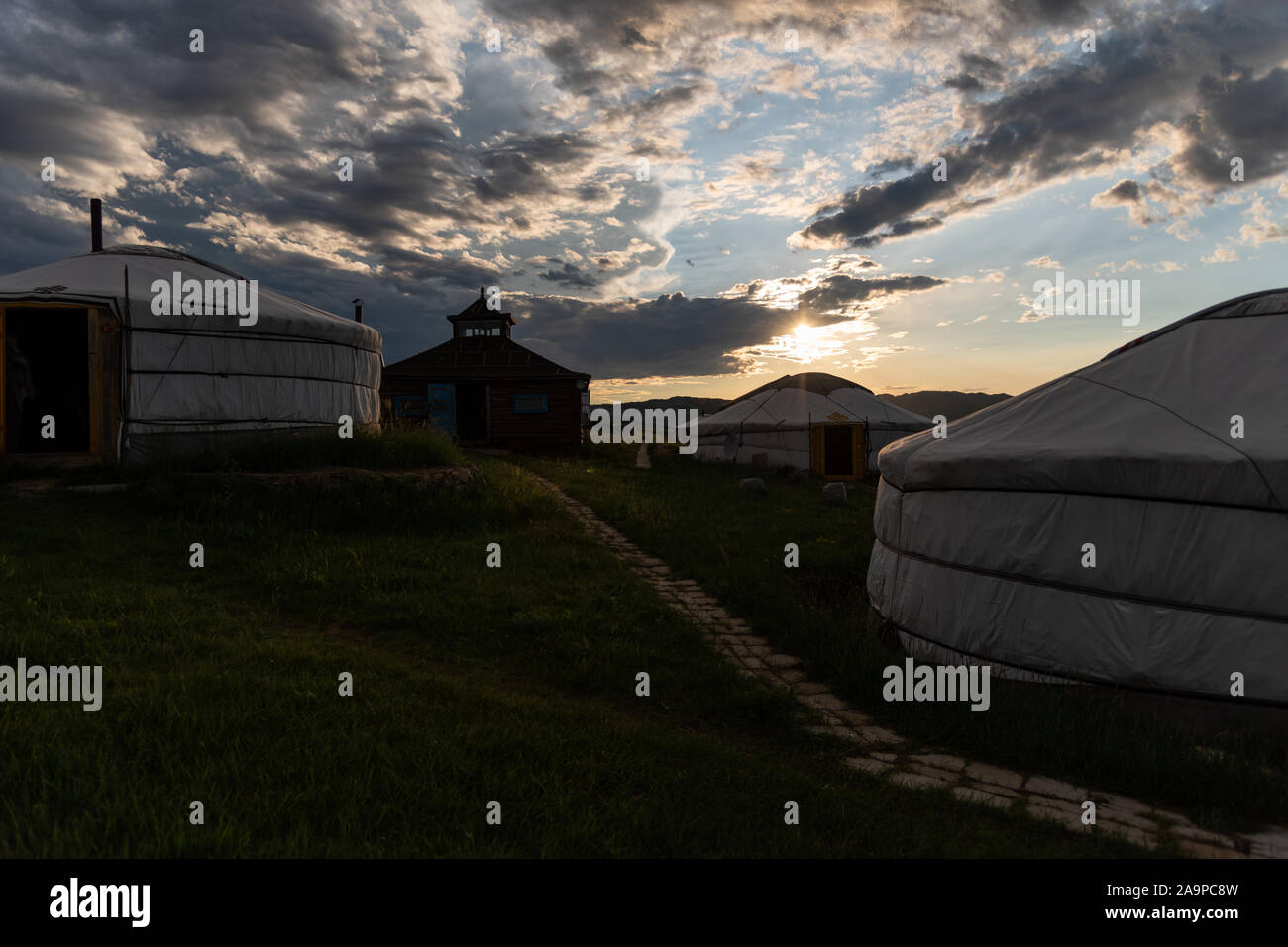 Mongolian nomads tent hi-res stock photography and images - Alamy