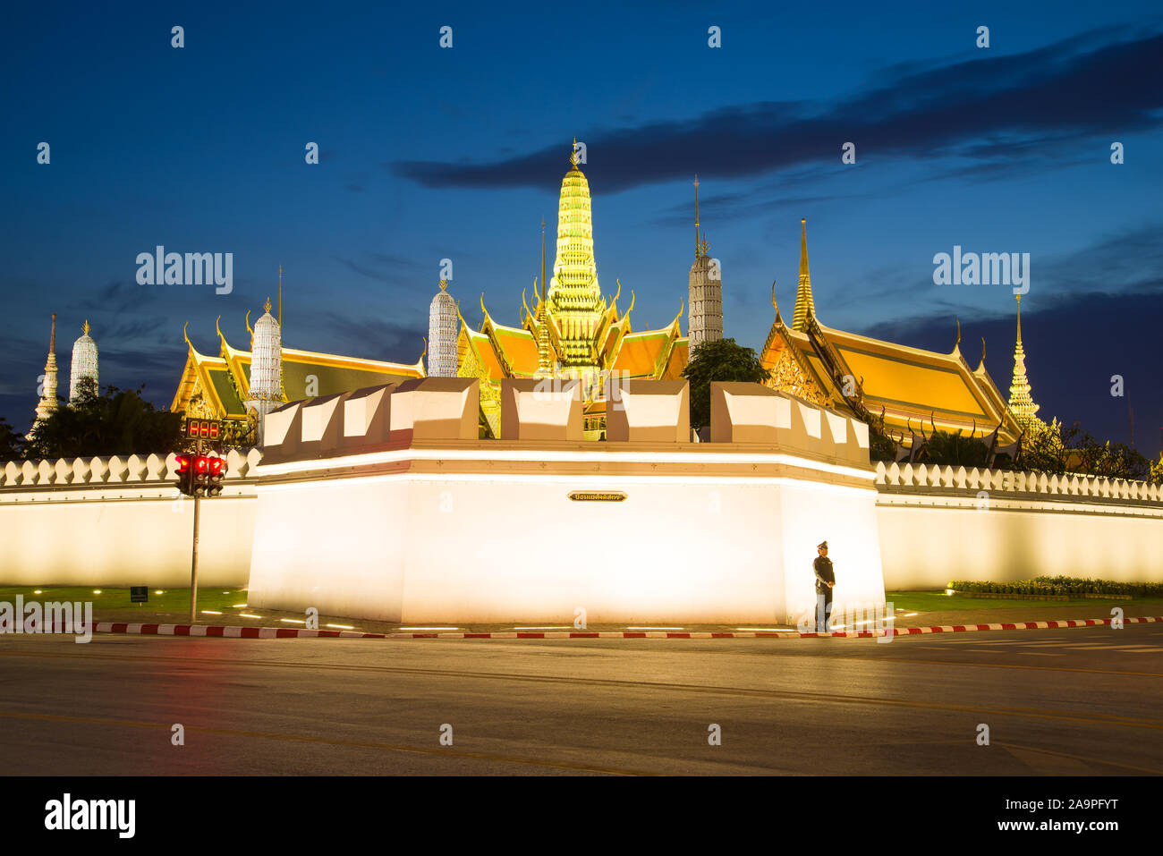 BANGKOK, THAILAND - JANUARY 03, 2017: Evening at the walls of the royal palace Stock Photo