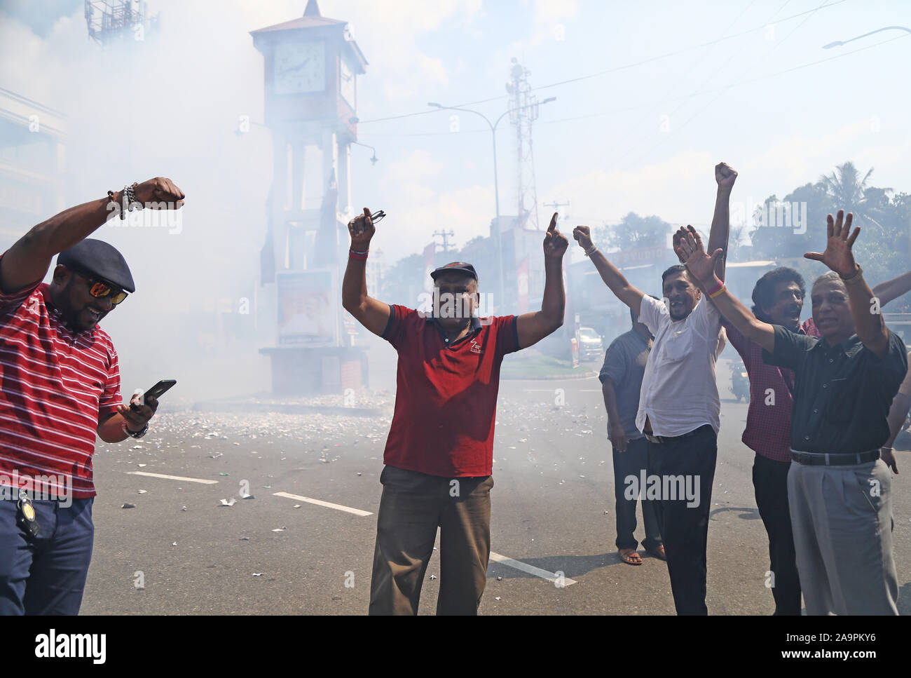colombo-sri-lanka-16th-nov-2019-supporters-of-sri-lanka-peoples-front-party-presidential-election-candidate-gotabaya-rajapaksa-celebrate-after-he-won-the-presidential-election-in-colombo-sri-lanka-november-17-2019-credit-pradeep-dambaragezuma-wirealamy-live-news-2A9PKY6.jpg