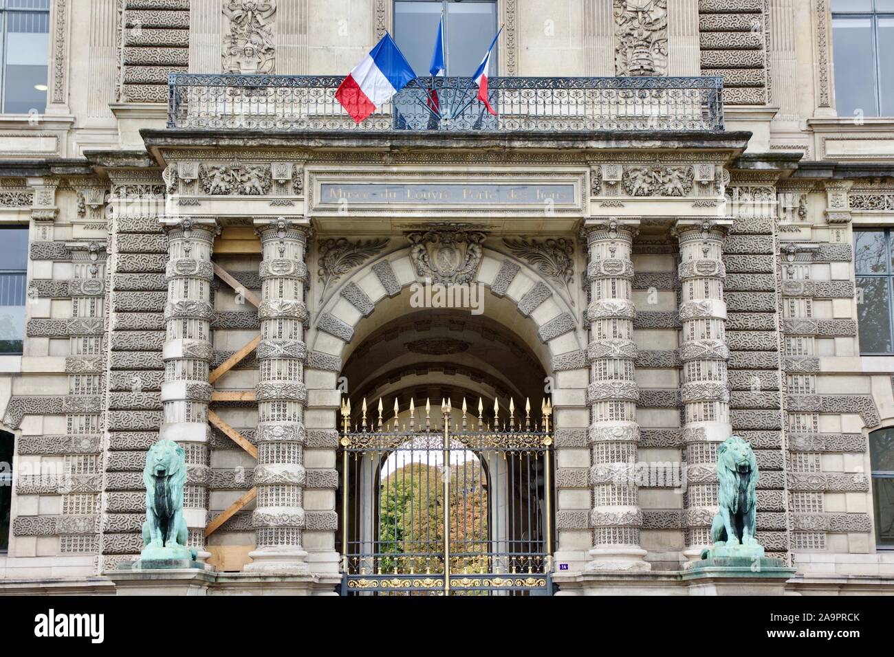 Porte Des Lions entrance or Lion's entrance of the Louvre, Paris Stock  Photo - Alamy