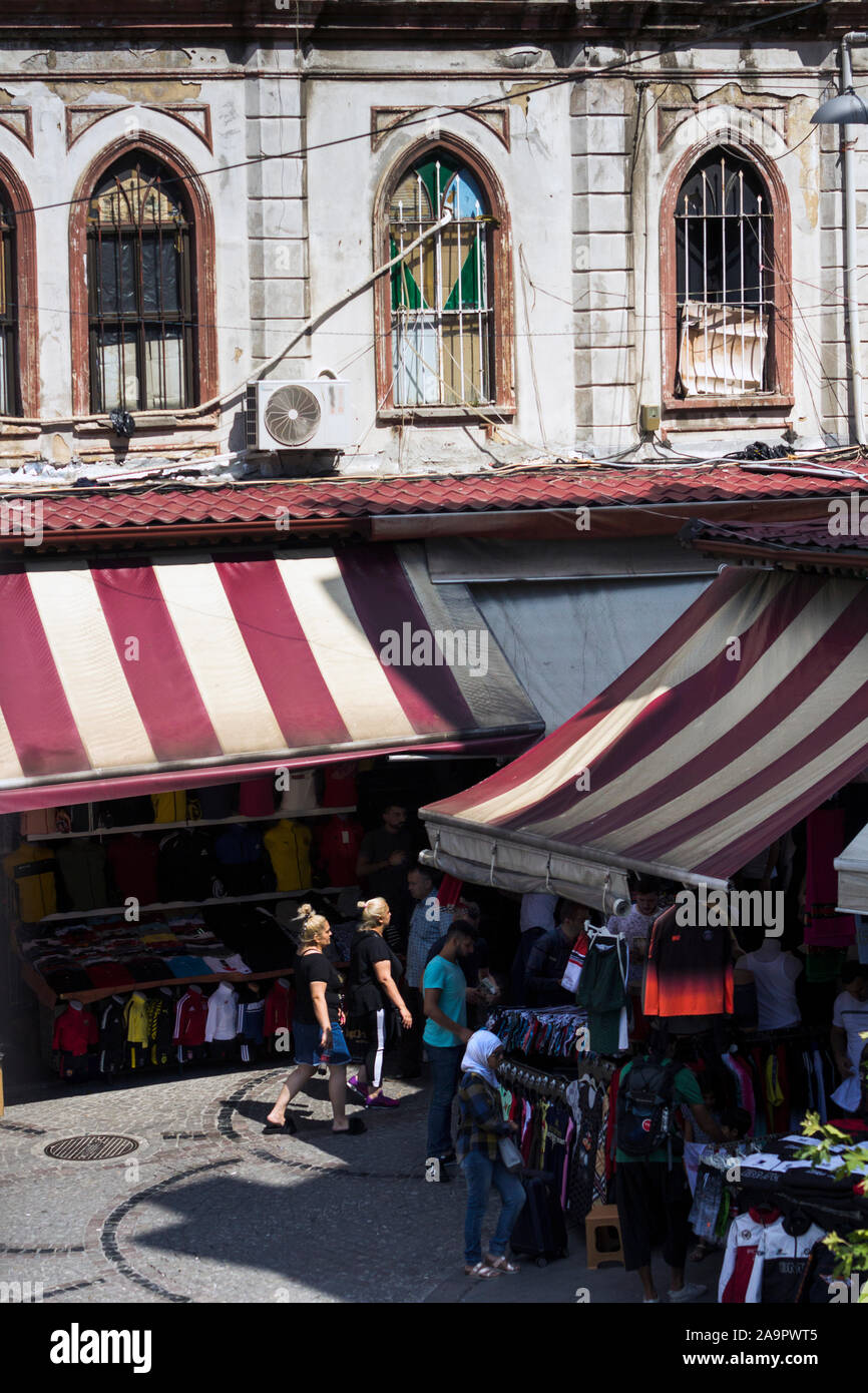 Beyazit, Istanbul, Turkey, July 18th, 2019: Few tourists shop at a side street beside the Grand Bazaar at Istanbul on a summer day. Stock Photo