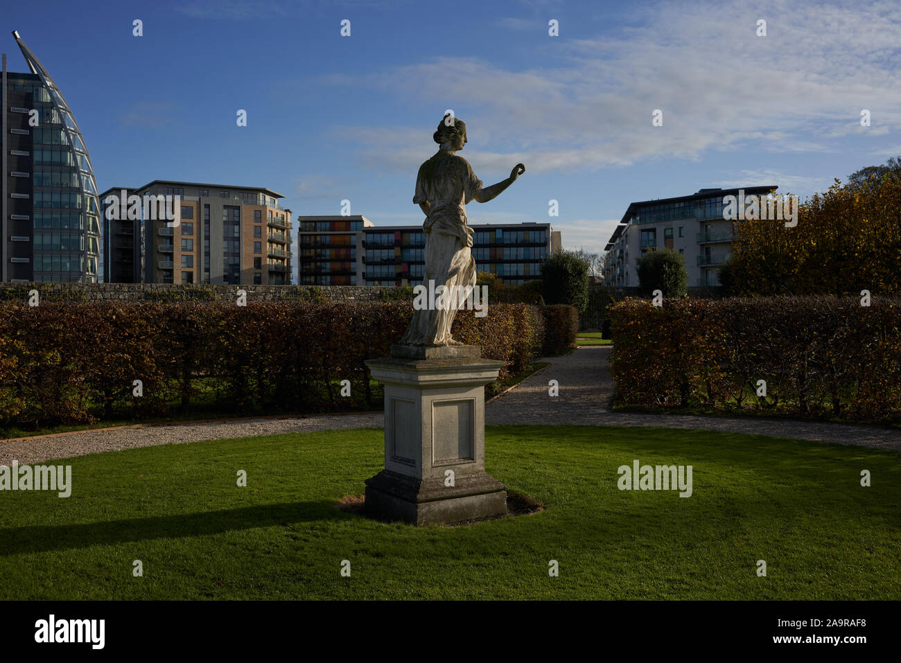 Dublin sculpture hires stock photography and images Alamy
