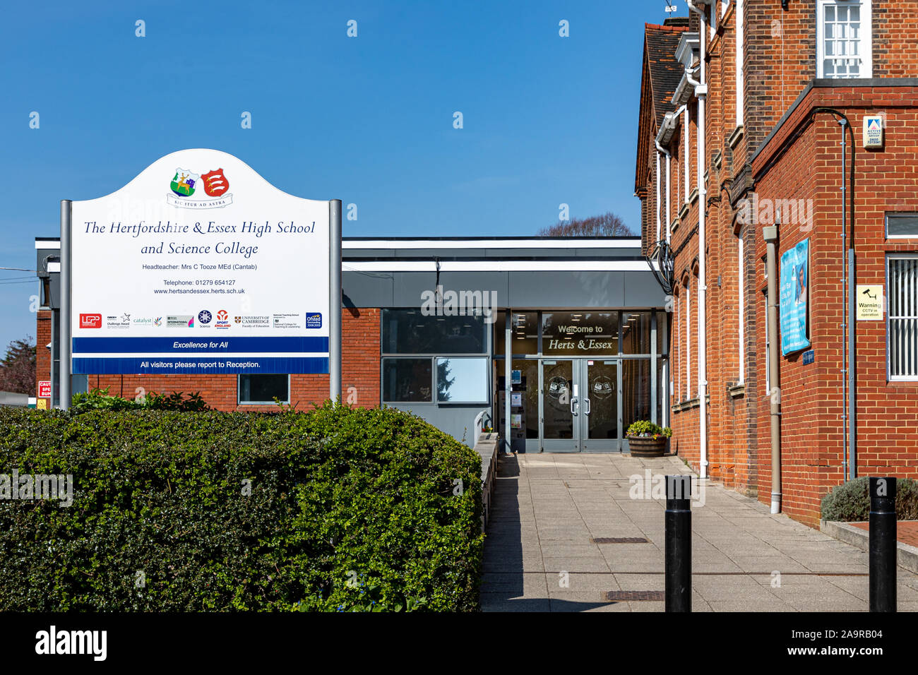 School Sighn Hi res Stock Photography And Images Alamy school-sighn-hi-res-stock-photography-and-images-alamy