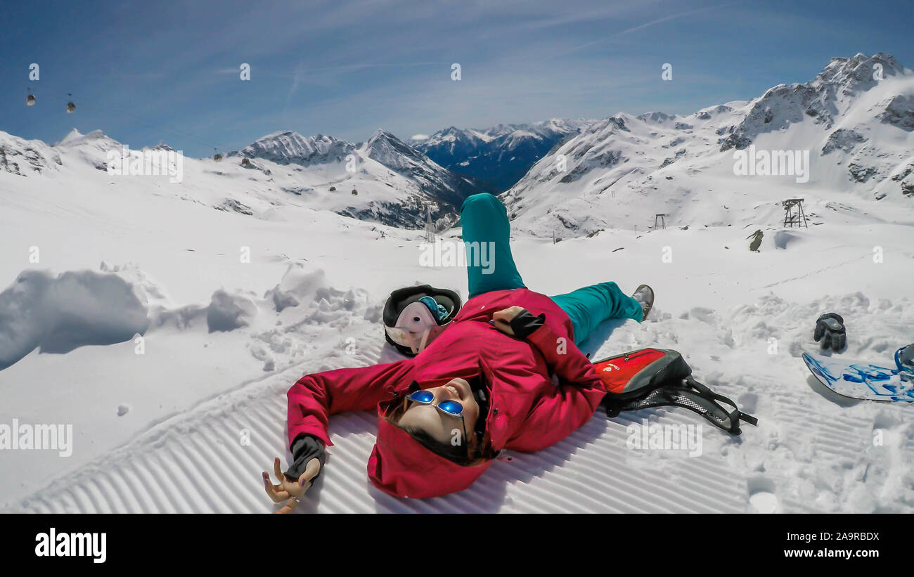 Apres ski outfit hi-res stock photography and images - Alamy