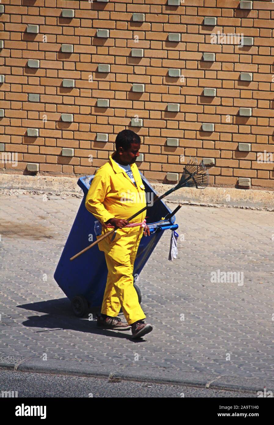 Dubai expatriate workers hires stock photography and images Alamy