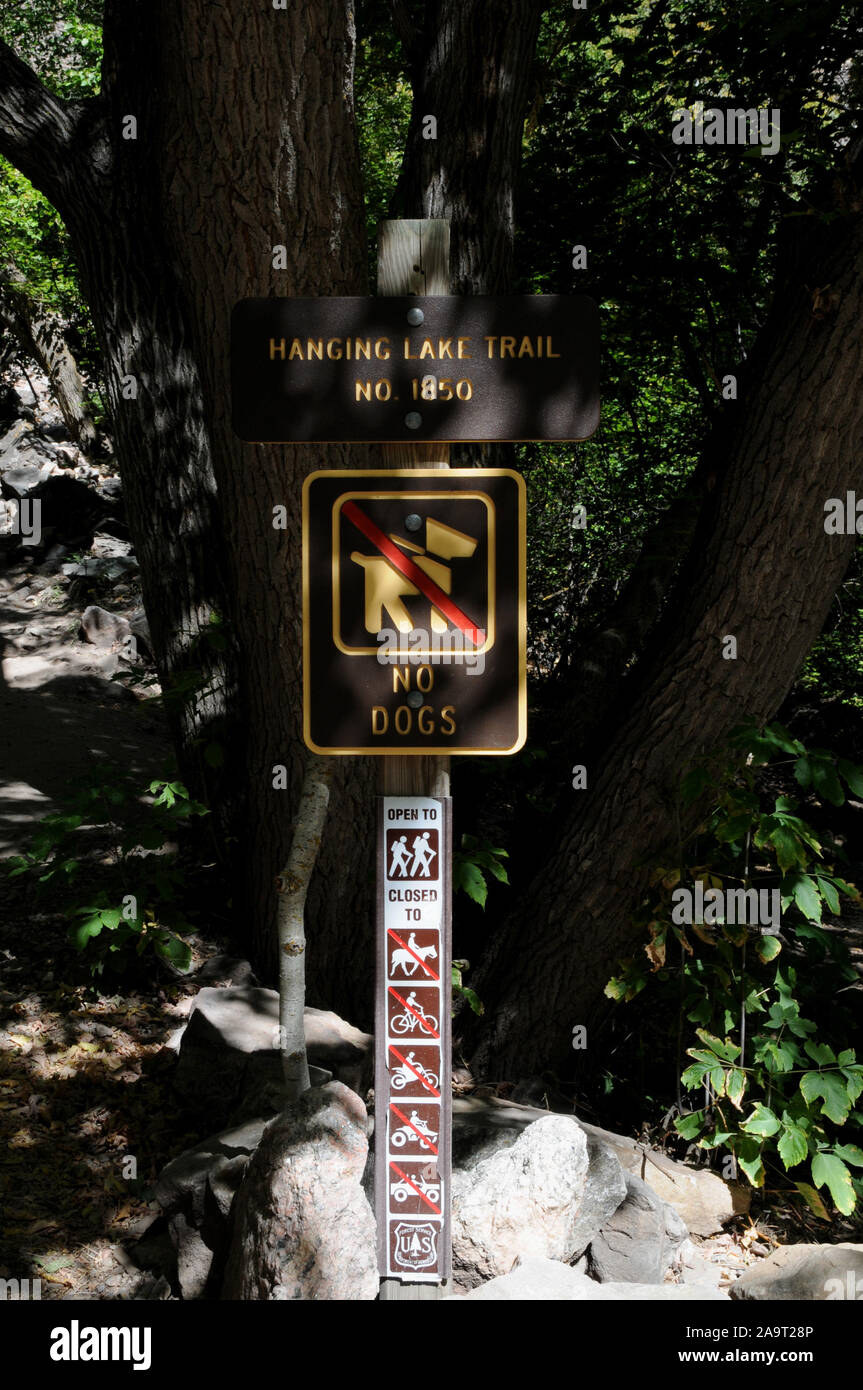 Sign at the start of Hanging Lake Trail near Glenwood Springs in the Colorado Rockies. Stock Photo