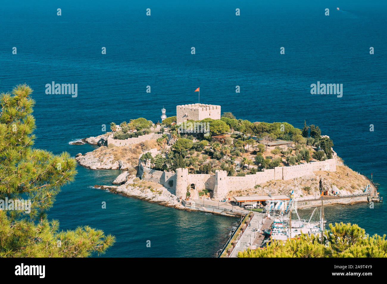 Kusadasi, Aydin Province, Turkey. Top View Of The Pigeon Island. Old 14th-15th Century Fortress On Guvercin Adasi In The Aegean Sea. Bird Island. Stock Photo