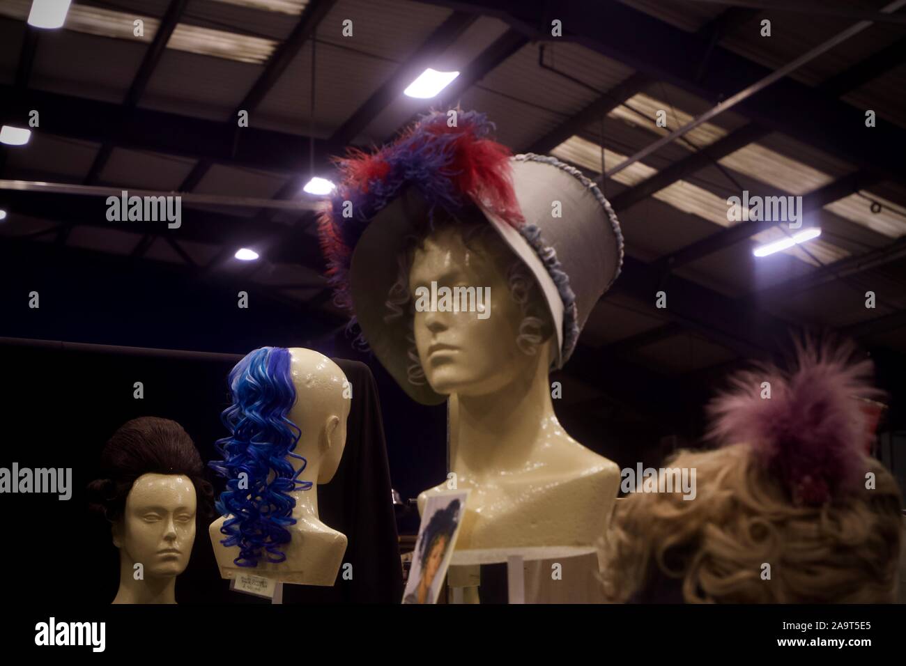 Victorian hats hi-res stock photography and images - Alamy