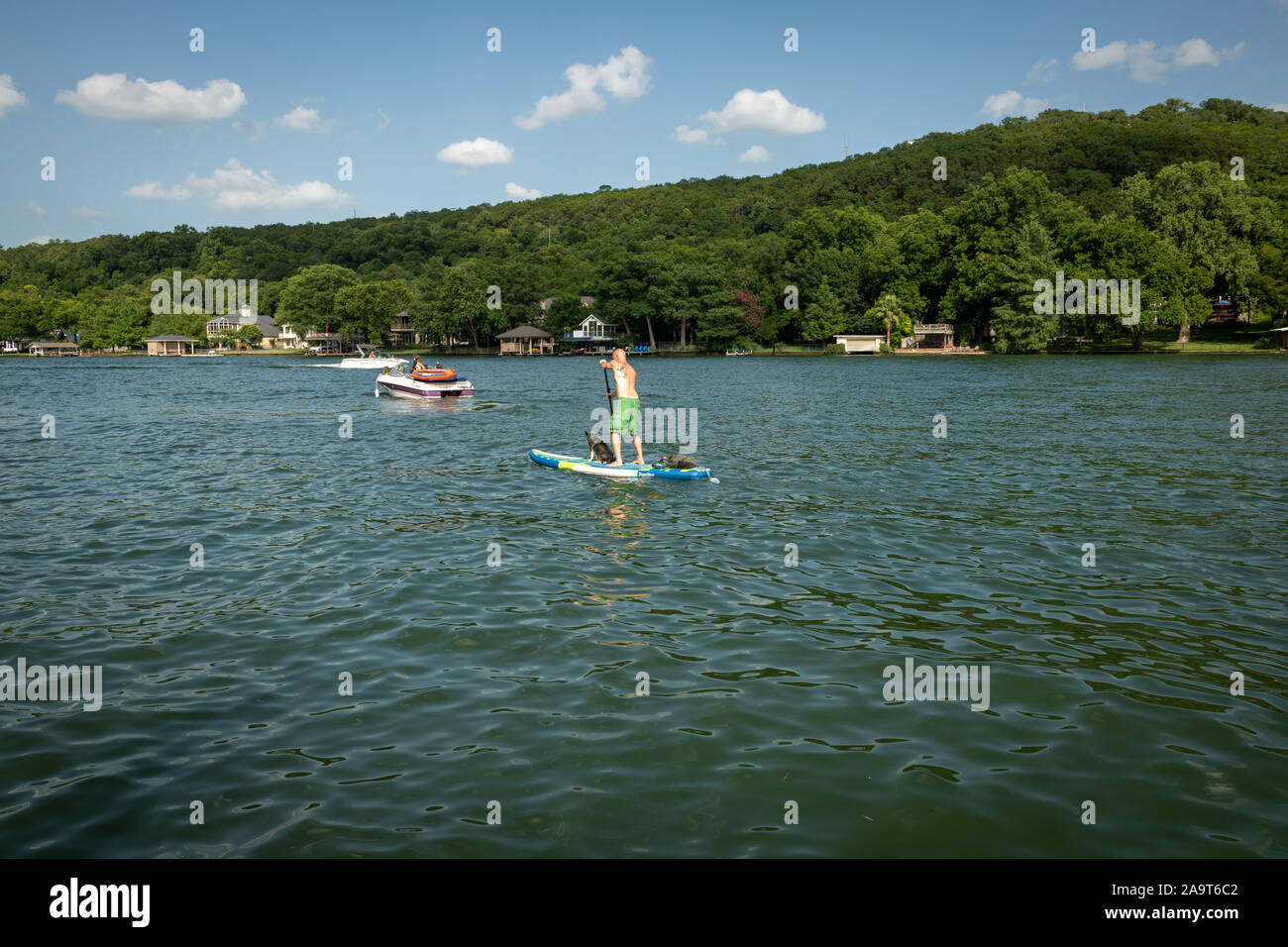 Austin, Texas, USA. 28 June, 2019. Stand Up Paddleboarding on Lake