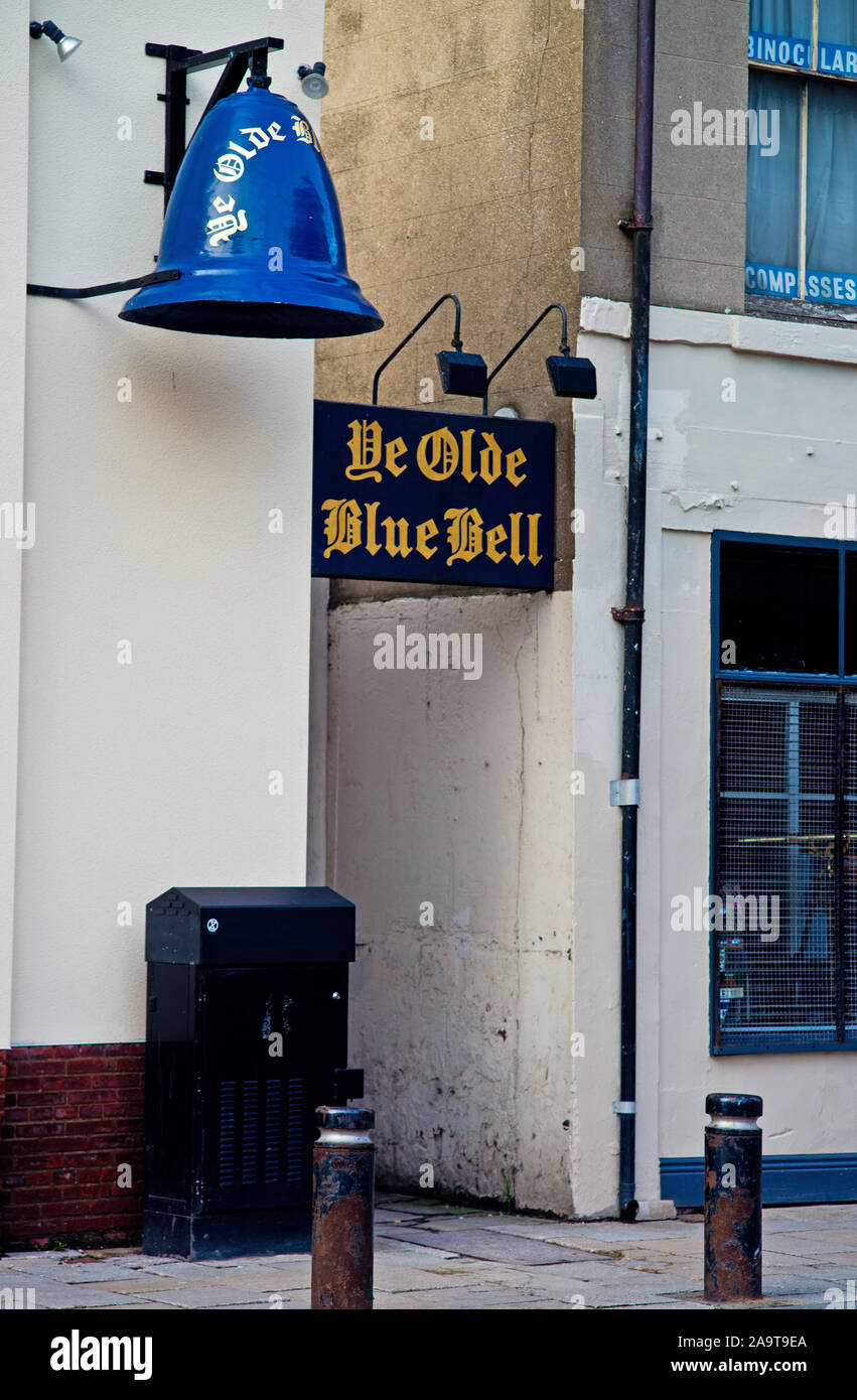 Ye Olde Blue Bell pub entrance, Hull, East Riding of Yorkshire, England Stock Photo