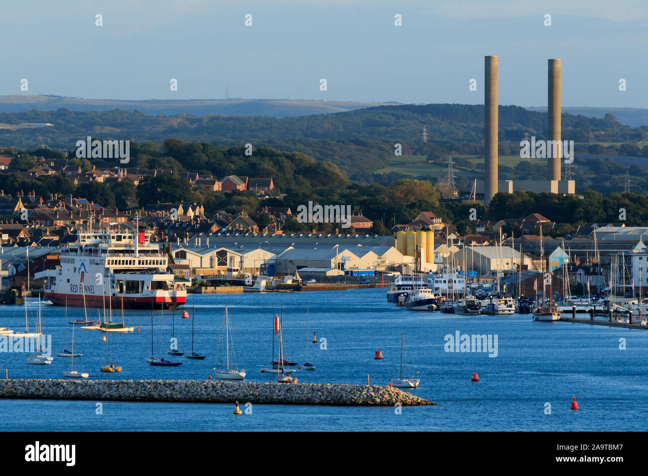 Isle of wight cowes hires stock photography and images Alamy