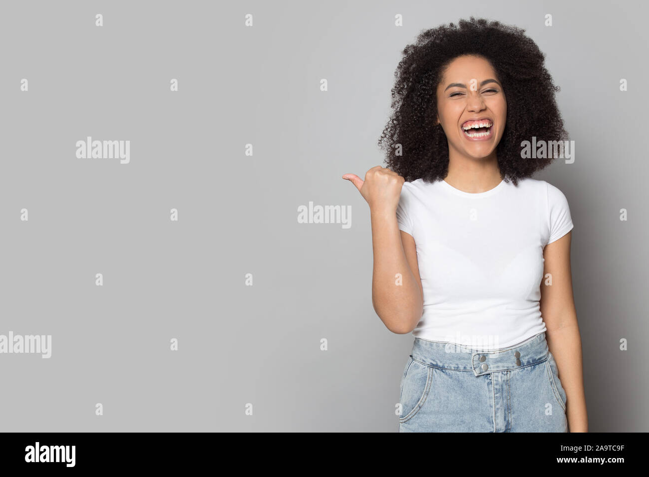 African american girl laughing hi-res stock photography and images - Alamy