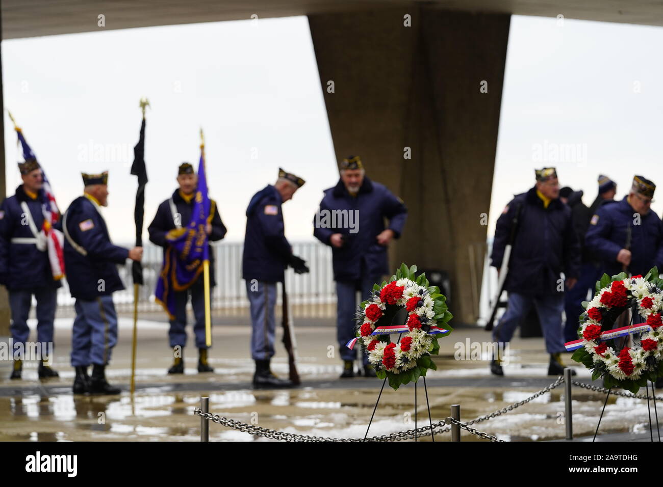 Veterans day discounts milwaukee wi