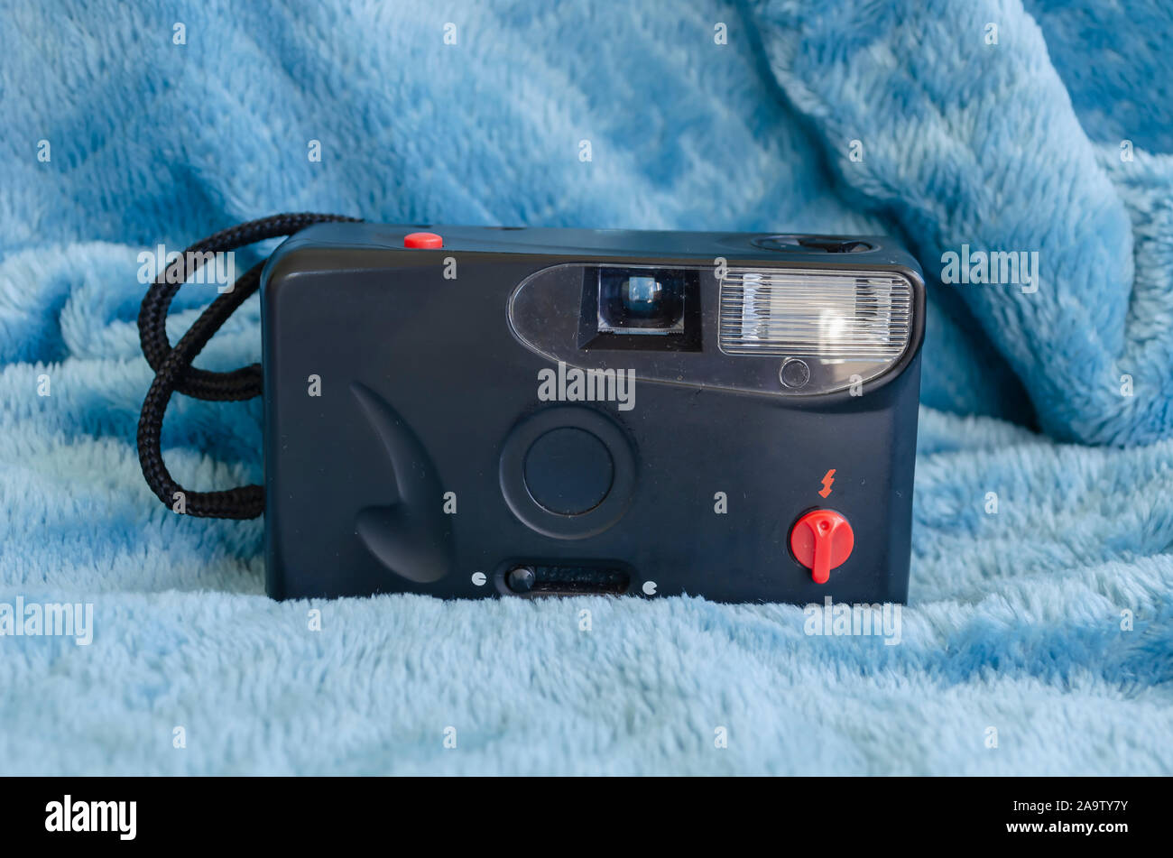 Front Of Old Point And Shoot Camera Stock Photo Alamy