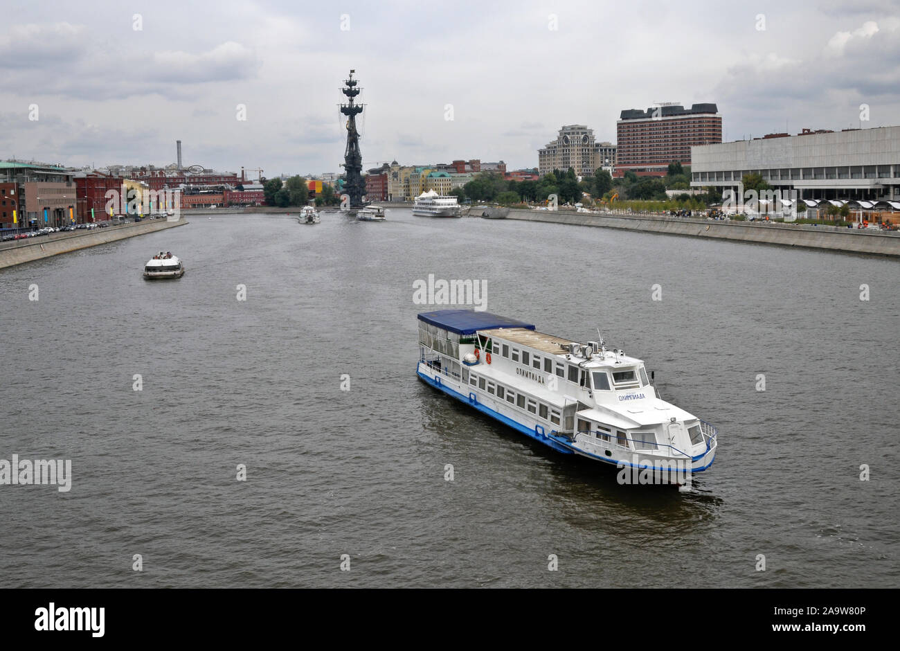 Moskva River, with Peter the Great Statue on the background. Moscow, Russia Stock Photo