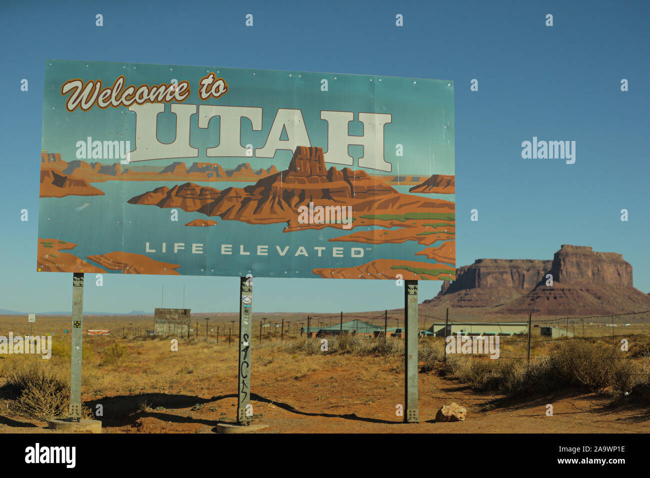 MONUMENT VALLEY, UTAH, USA -NOVEMBER 12, 2019: Welcome to Utah state border sign right in the Monument Valley. Stock Photo