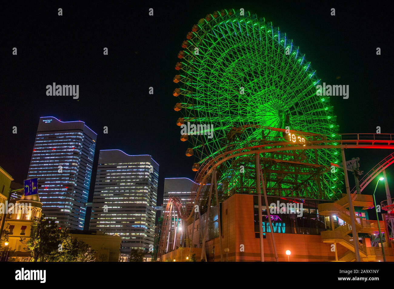 Yokohama Cosmo World Amusement Park Hi Res Stock Photography And Images Alamy Yokohama Cosmo World Amusement Park Hi Res Stock Photography And Images Alamy