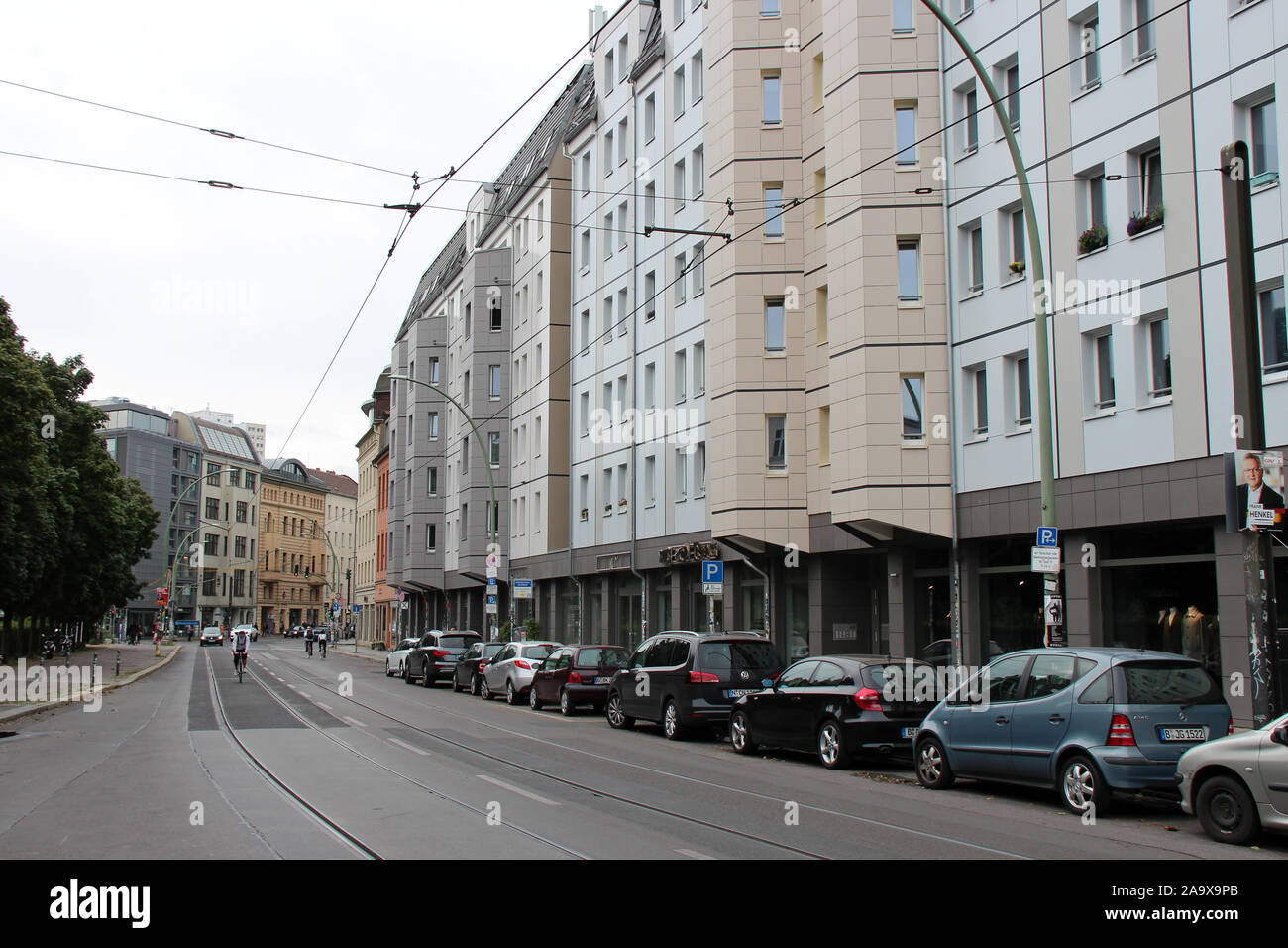 street and flat buildings in berlin (germany Stock Photo Alamy