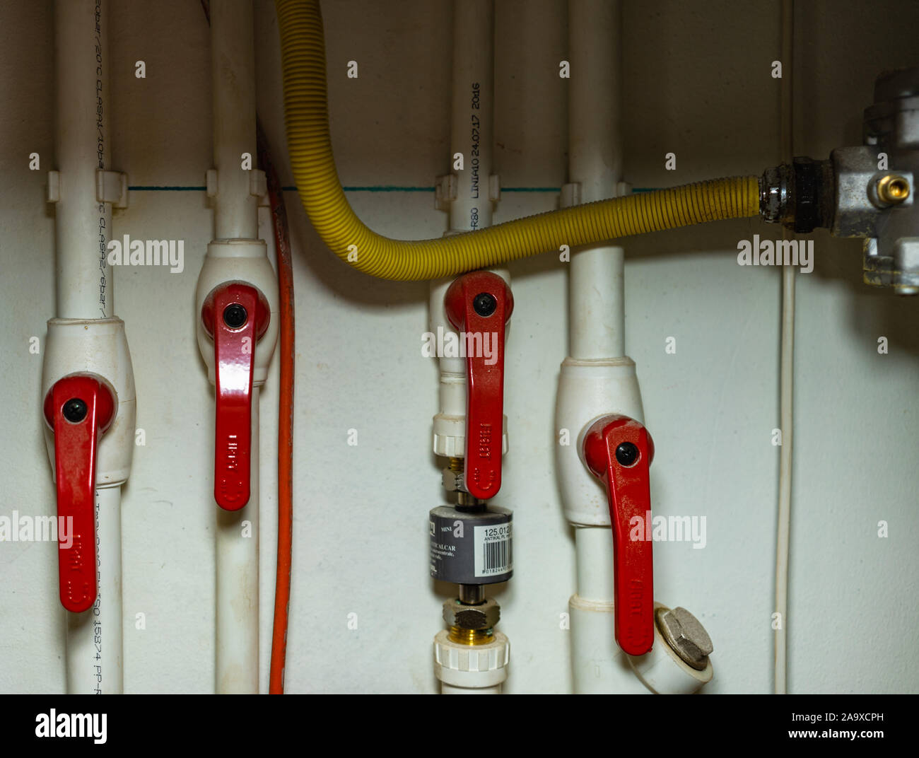 Central heating system. Central heating pipes Stock Photo Alamy