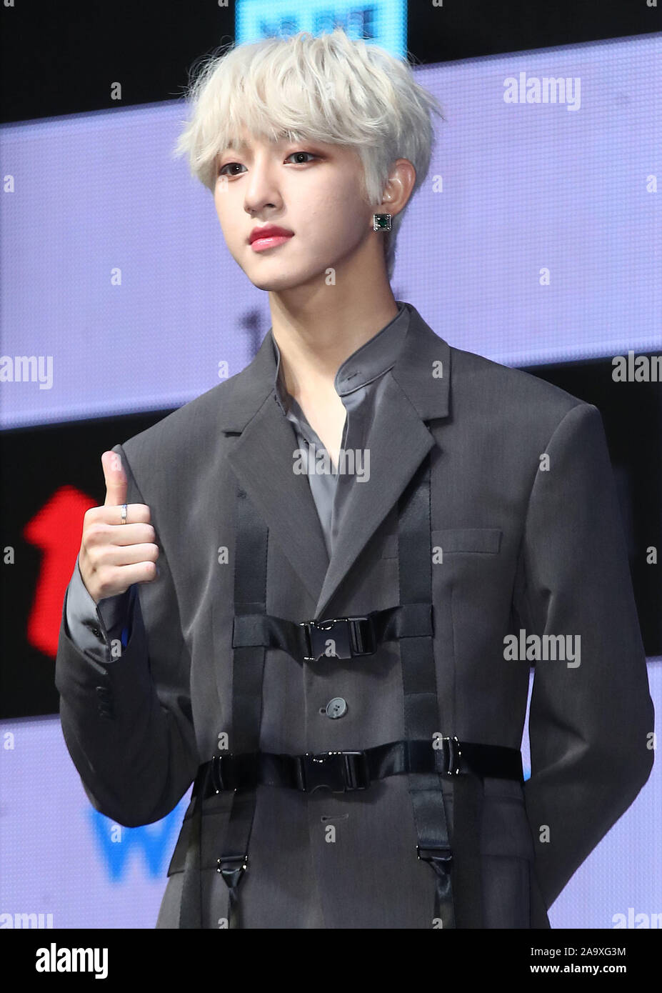 キャップ VARZAR [Wearing The Boyz Jacob, Noh Hong-chul, Golden Child The Boyz Jacob and Nephew | TikTok