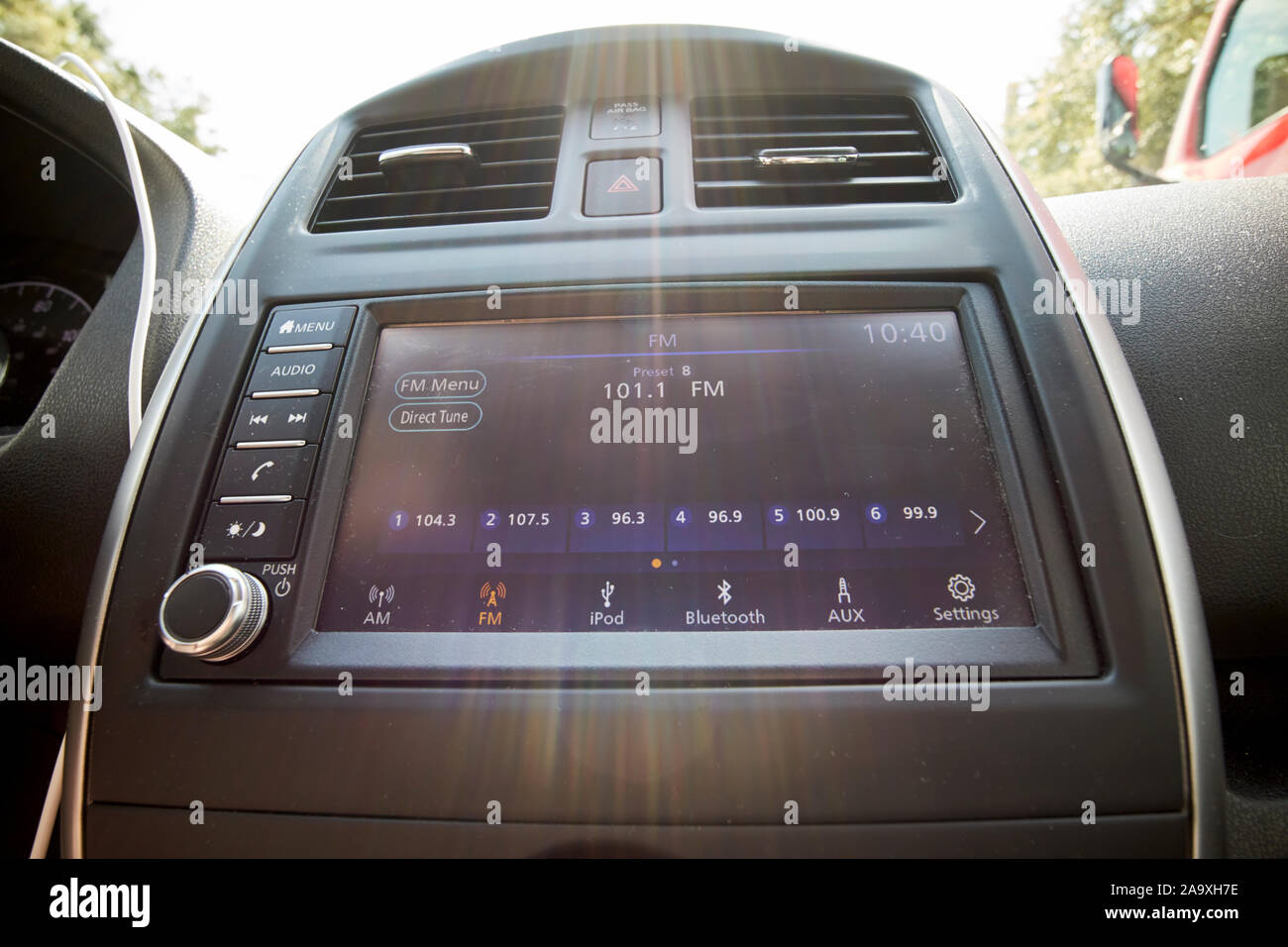Touch screen car radio hi-res stock photography and images - Alamy