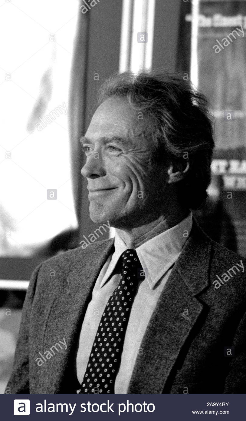pix Clint Eastwood Black And White Movies https www alamy com clint eastwood american film diorector and actor at the edinburgh film festival to promote his new film black heart white hunter 1990 credit geraint lewis image333125407 html