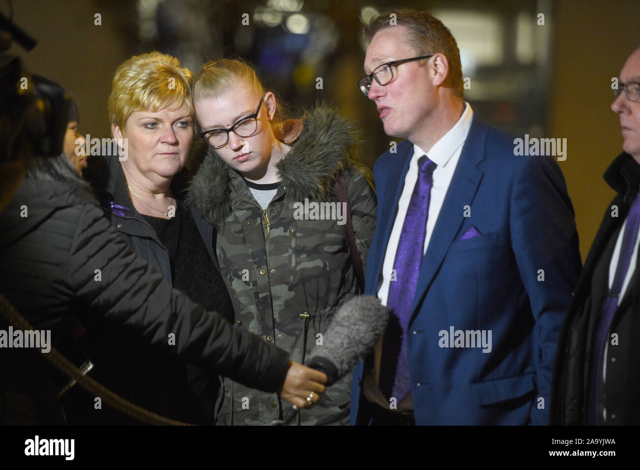 Karen and Dave Chesney, the aunt and uncle of murdered 17-year-old Girl Scout Jodie Chesney and her cousin Jess, speak outside the Old Bailey in London after Svenson Ong-a-Kwie, 19, and 17-year-old Arron Isaacs, were sentenced at the court for the murder of . Stock Photo