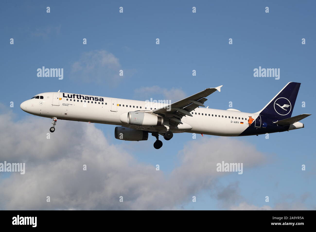 Lufthansa Airbus A321 D-AIRY in special livery sporting 'Die Maus', a children's cartoon character, landing at London Heathrow Airport, UK Stock Photo