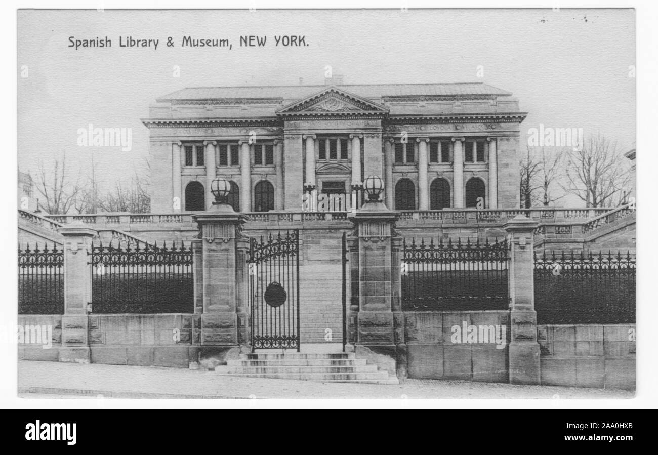 Engraved postcard of the Spanish Library and Museum, New York City, published by H. Hagemeister Co, 1912. From the New York Public Library. () Stock Photo