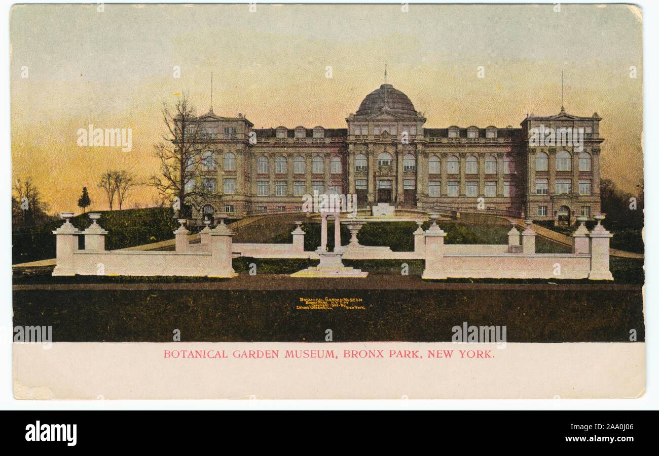 Illustrated postcard of Botanical Garden Museum, Bronx Park, New York City, copyright by Irving Underhill, 1905. From the New York Public Library. () Stock Photo