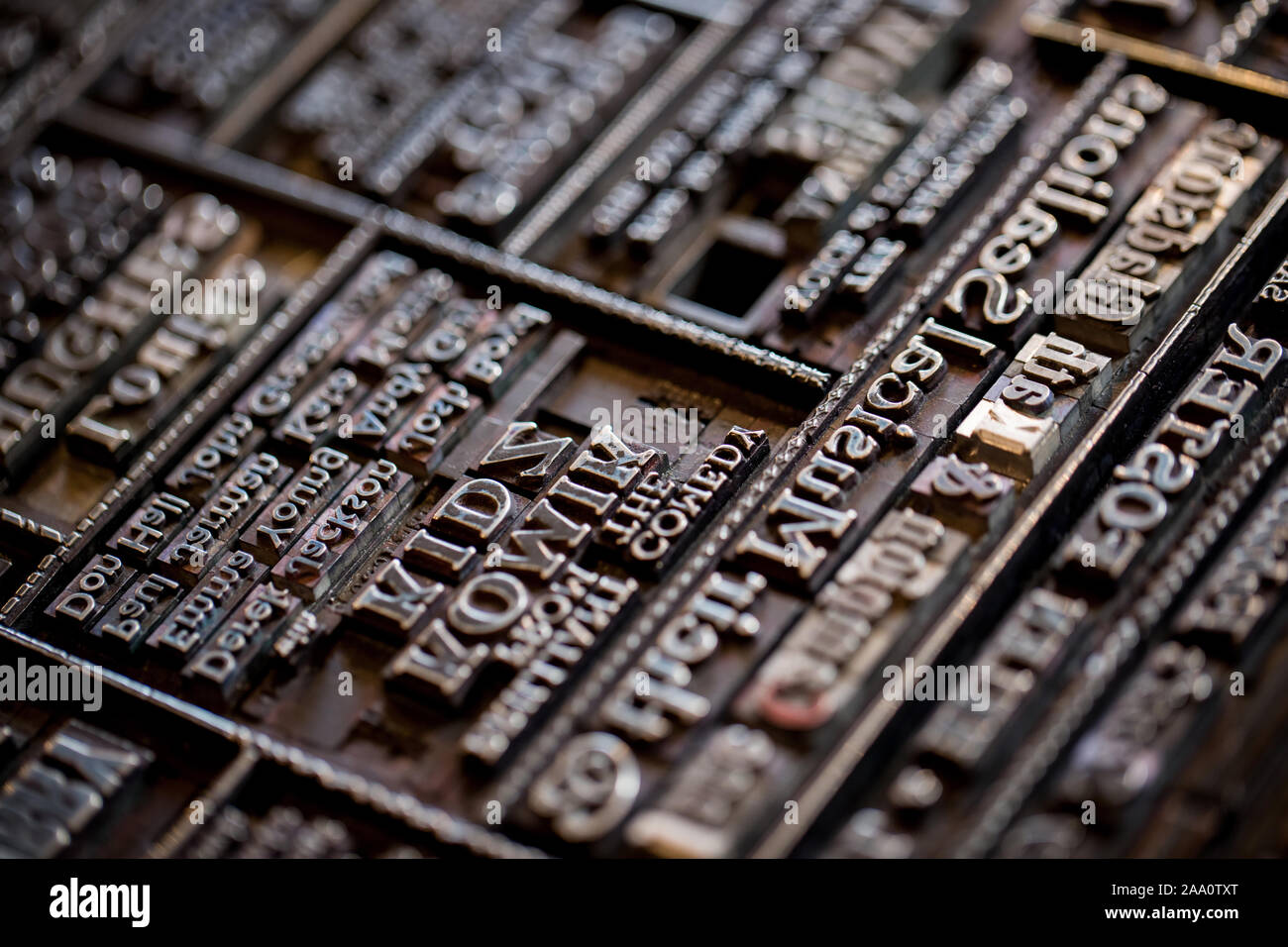 Vintage Paper Press Stock Photo - Download Image Now - Printing Press, Old,  The Past - iStock