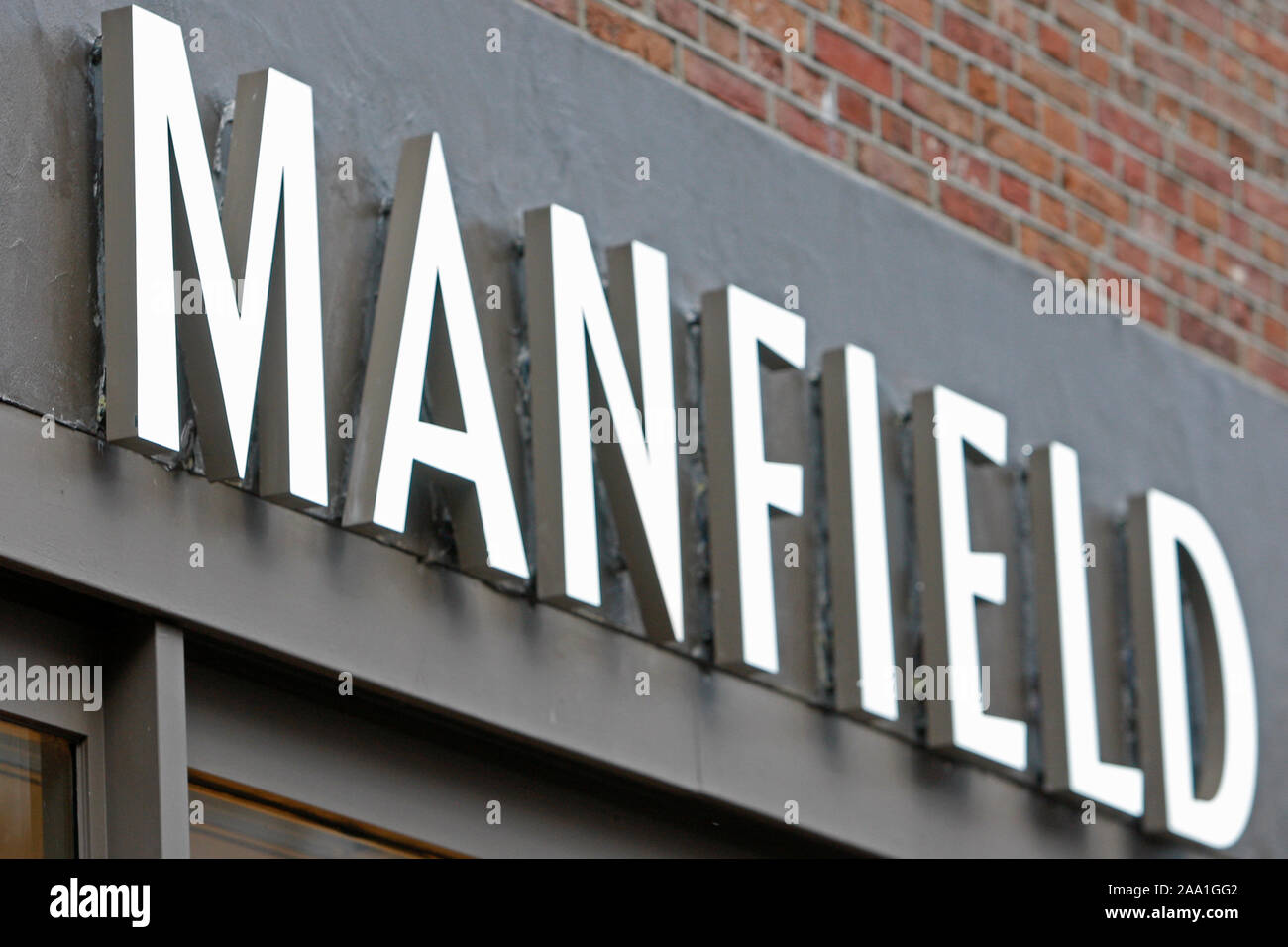 Manfield hi-res stock photography and images - Page 2 - Alamy