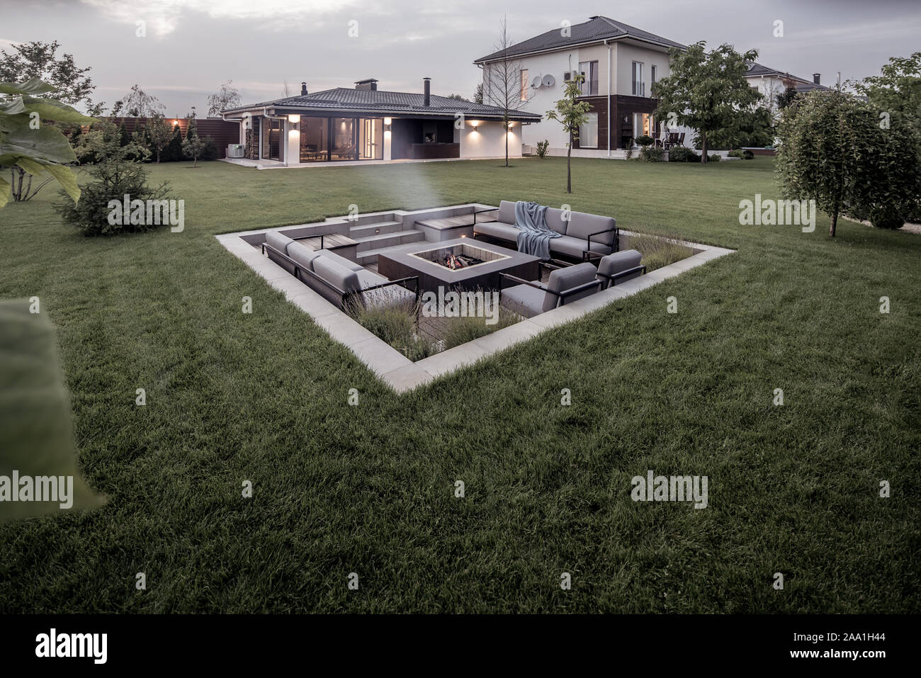 Great Modern Estate With A Two Storey House Spa Building Green