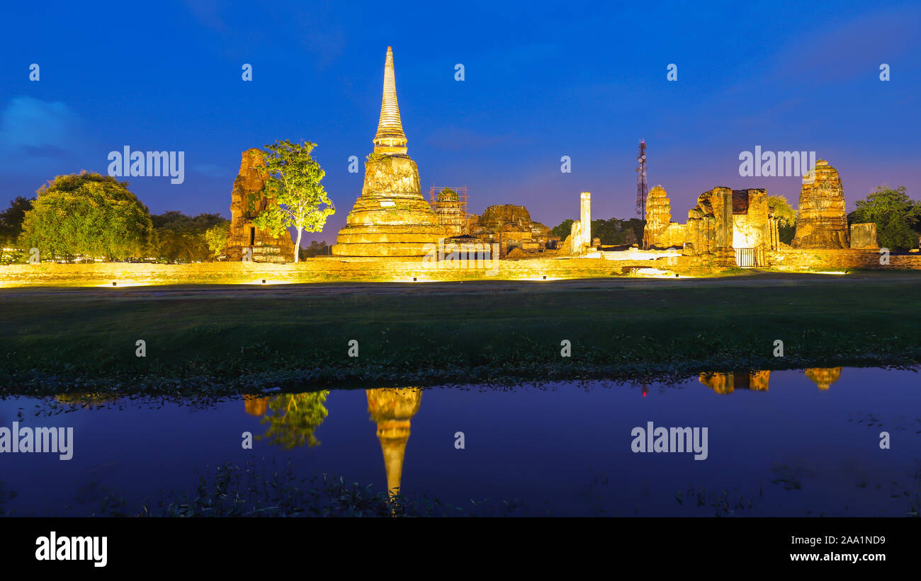 Ayutthaya historical park night hi-res stock photography and images - Alamy