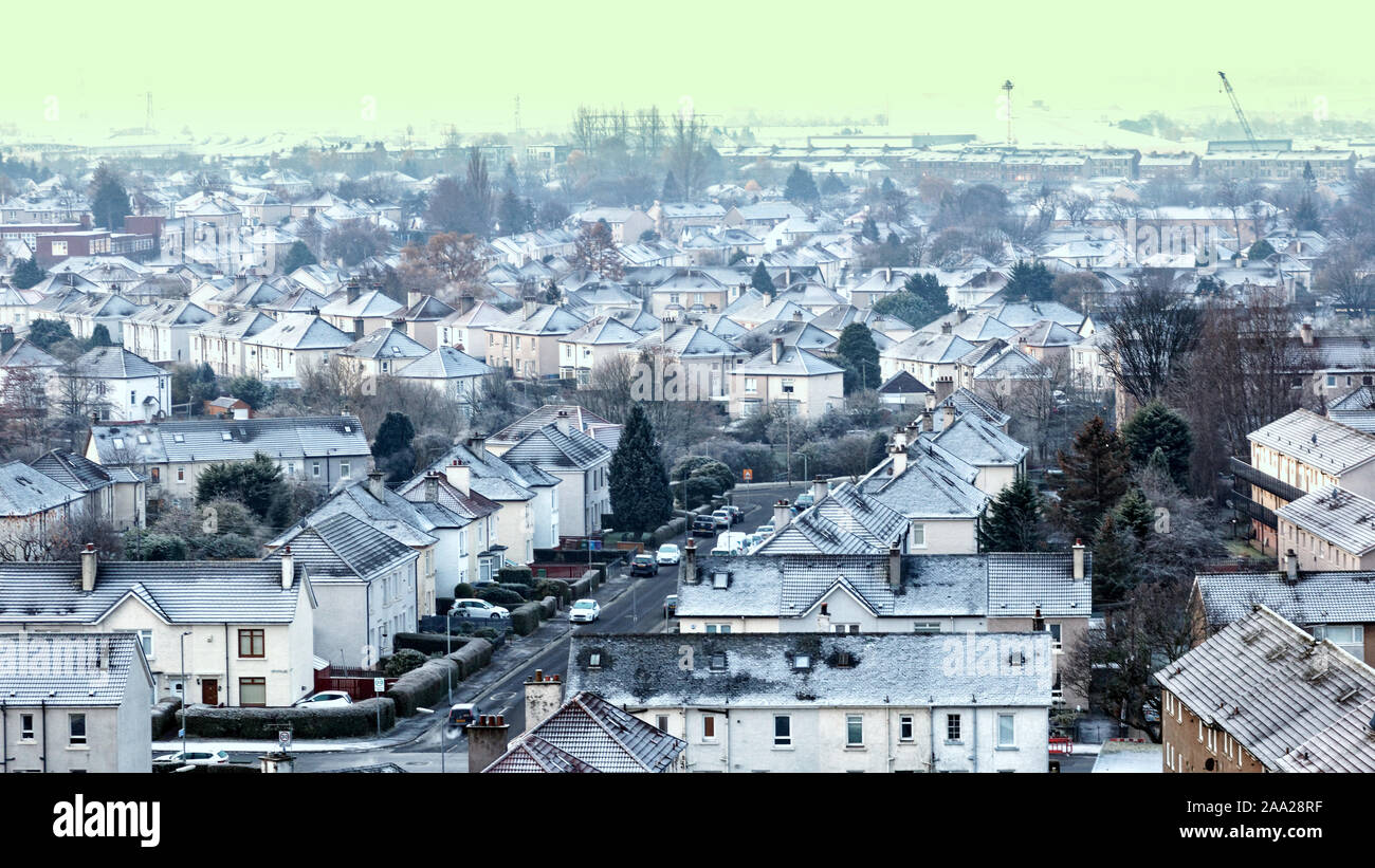Glasgow, Scotland, UK 19th November, 2019. UK Weather: Cold night over  the city as frost transforms the suburb of Knightswood into a winter scene with a rising sun over the west end. Gerard Ferry/ Alamy Live News Stock Photo