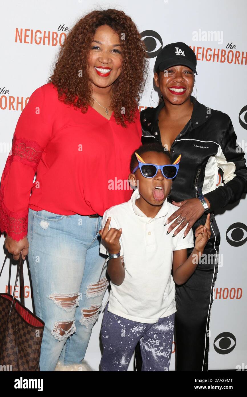 Studio City, CA. 14th Nov, 2019. Kym Whitley, Joshua Whitley, Tichina Arnold at arrivals for THE NEIGHBORHOOD Bowling Night Premiere Party, Pinz Bowling Alley, Studio City, CA November 14, 2019. Credit: Priscilla Grant/Everett Collection/Alamy Live News Stock Photo