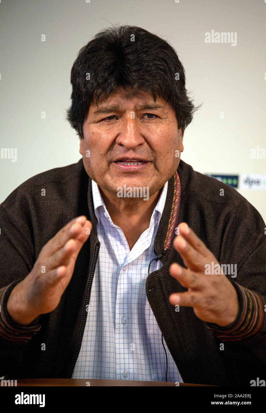 Evo morales r hi-res stock photography and images - Alamy