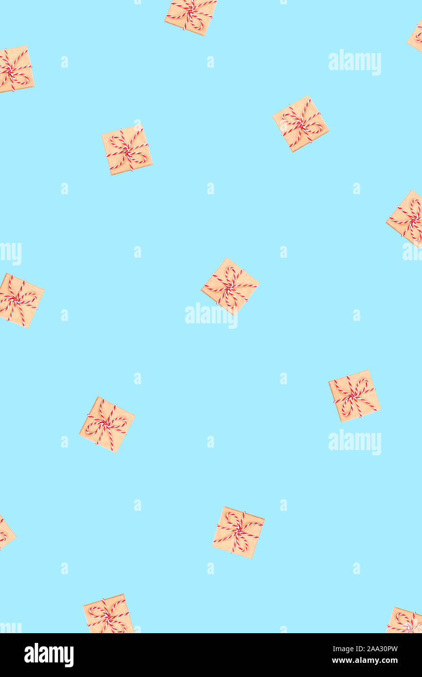 Blue Box Small Pattern Pattern of gift boxes blue background Stock Photo - Alamy
