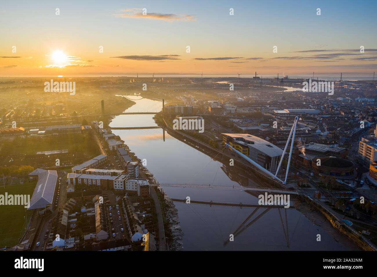 newport-transporter-bridge-aerial-hi-res-stock-photography-and-images