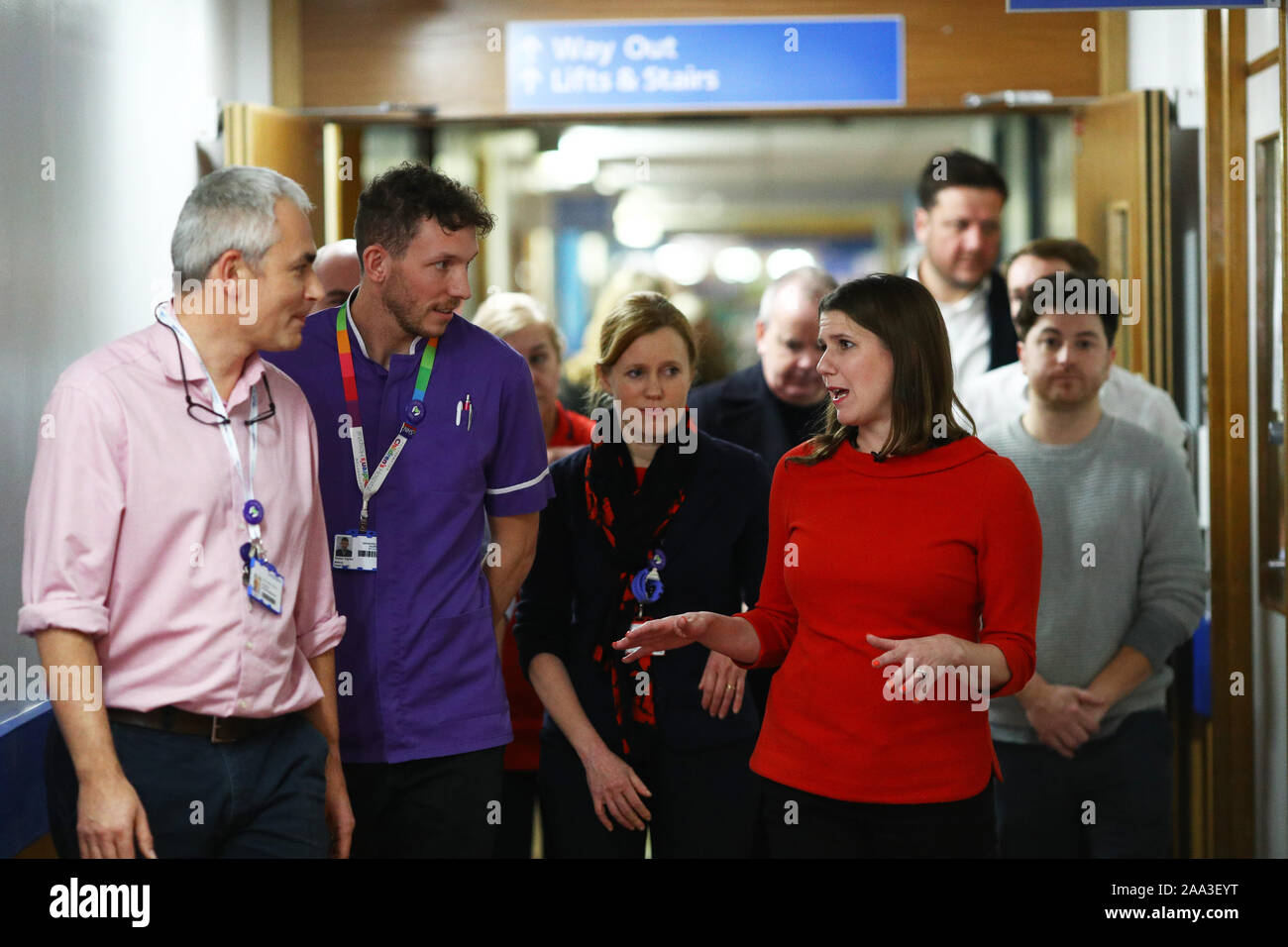 Liberal Democrat Leader Jo Swinson Right Talks To Staff
