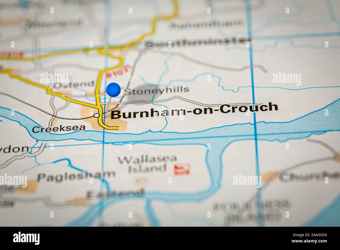 Burnham On Crouch Map Blue Map Pin On Paper Map Showing Burnham On Crouch Stock Photo - Alamy