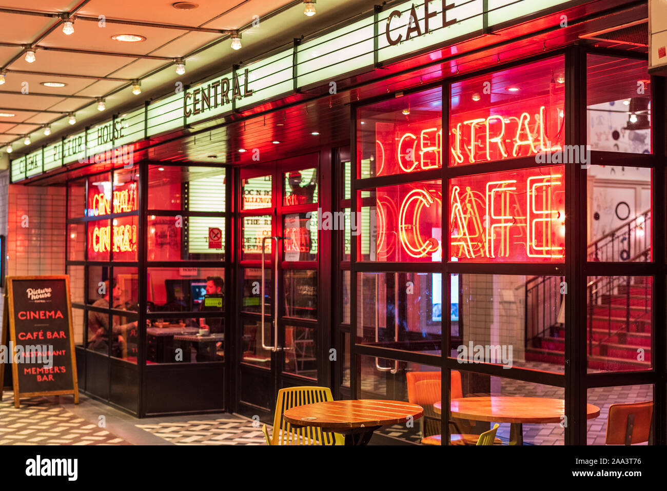 Bars Near Piccadilly Circus >> Picturehouse Cinema Foyer Picturehouse Central Cinema Near Bars Near Piccadilly Circus >> Picturehouse Cinema Foyer Picturehouse Central Cinema Near