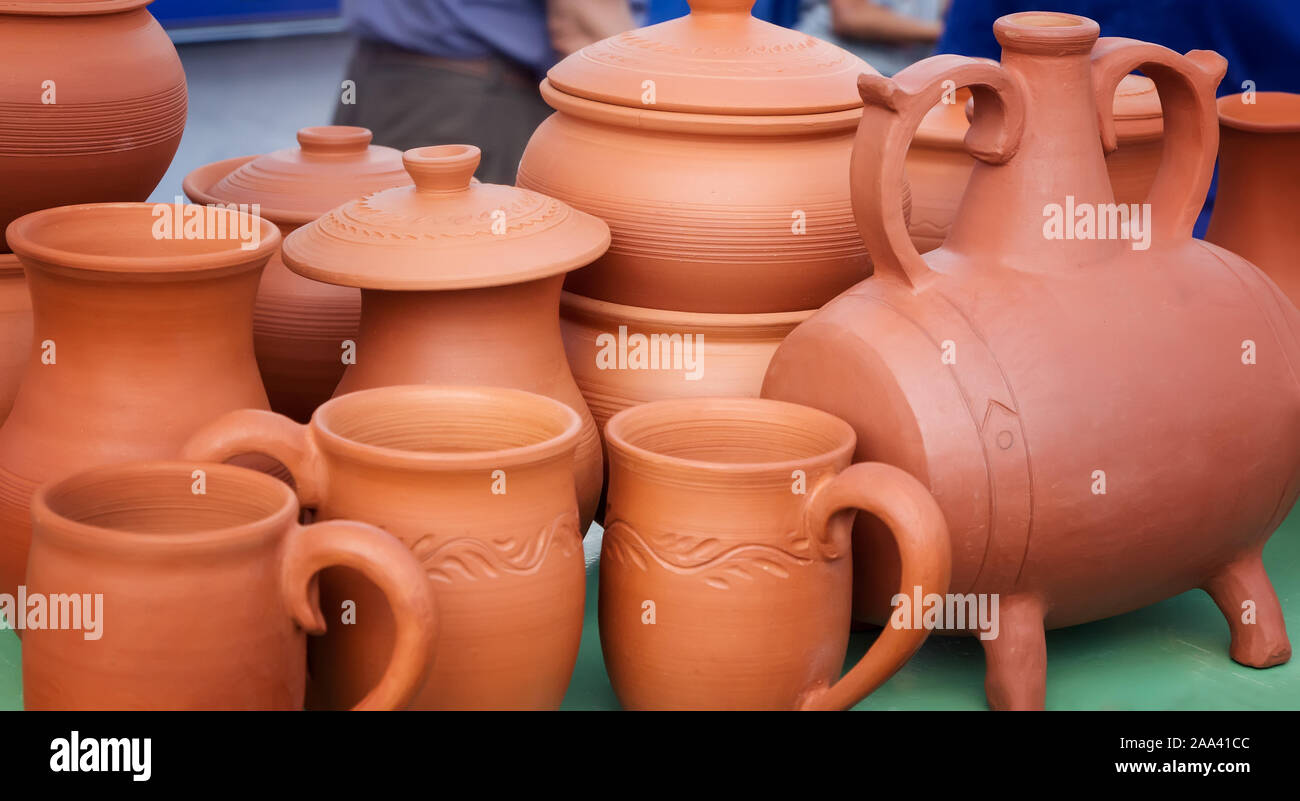 Handmade ceramic tableware is sold at the fair Stock Photo Alamy