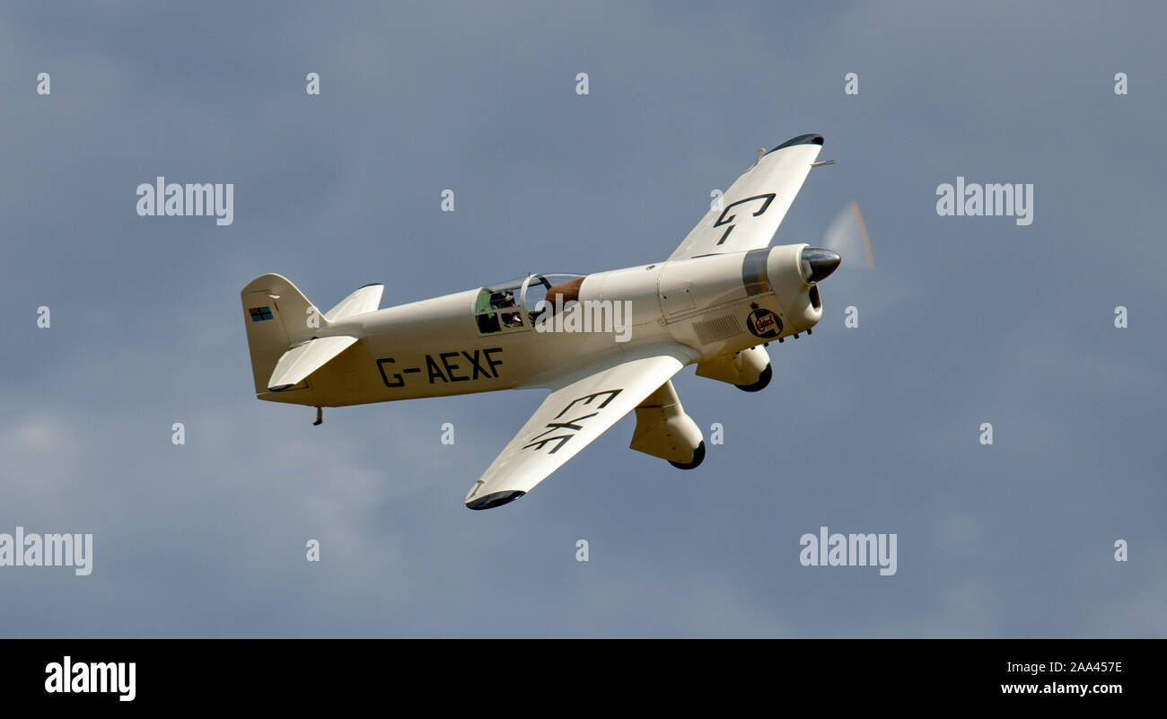 Percival Mew Gull G-AEXF in flight Stock Photo